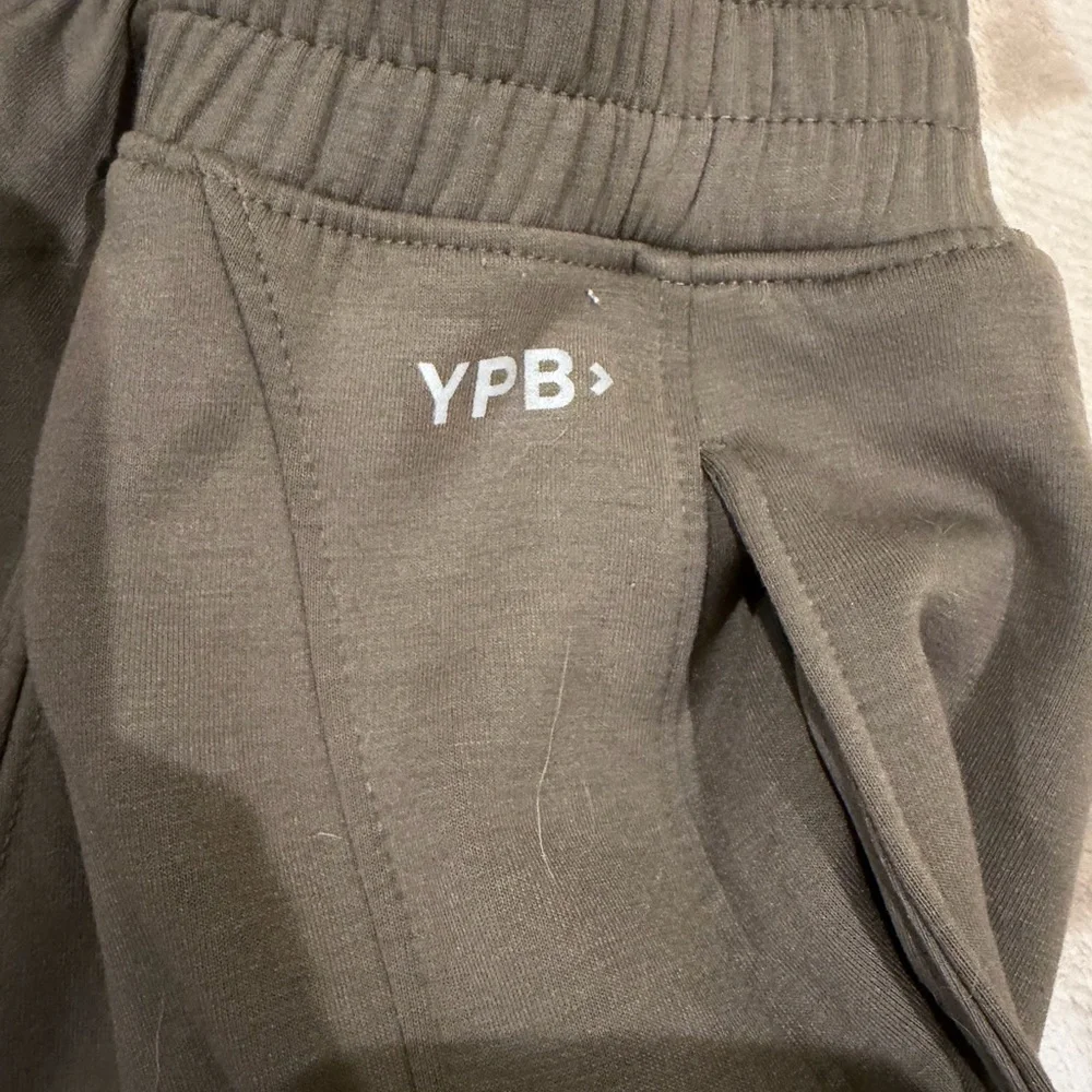 YPB Women's neoKNIT Taupe Jogger Pants - Picture 4 of 5